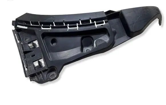 Volvo XC90 Front bumper mounting bracket 08620563