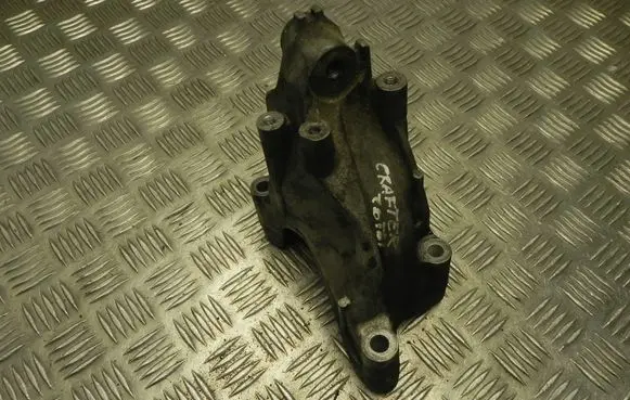 Volkswagen Crafter EGR valve cooler bracket 03L199307A VD21624
