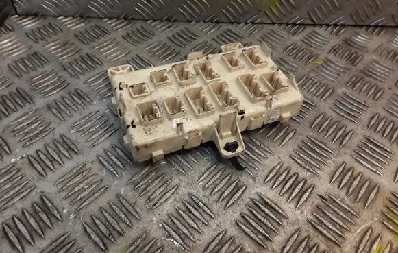 Lexus RX 450H Fuse box set