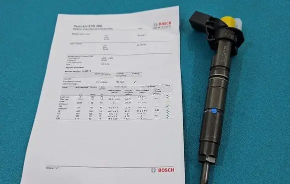 Mercedes-Benz E A207 Fuel injector 0445116026 IMPRK1446515