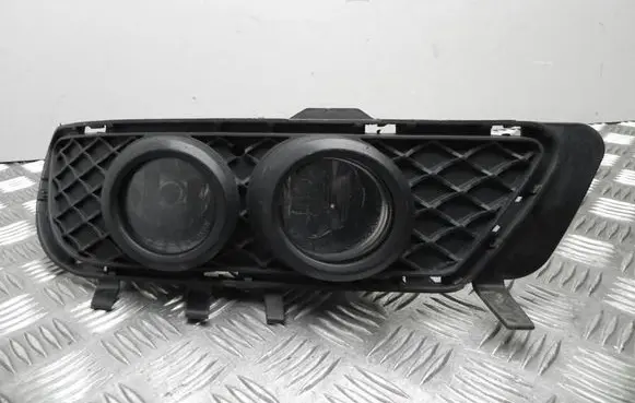 Mercedes-Benz E W212 Front fog light A2128850823