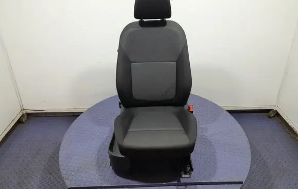 Skoda Fabia Mk3 (NJ) Front passenger seat