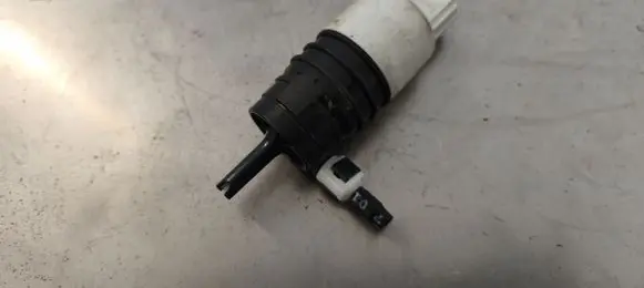BMW 3 F30 F35 F31 Windscreen/windshield washer pump 7298309