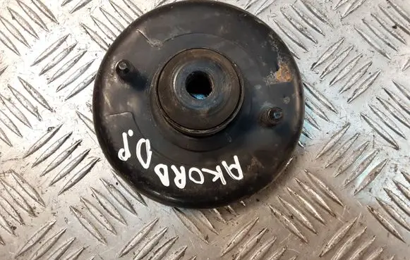 Honda Accord Front upper strut mount 