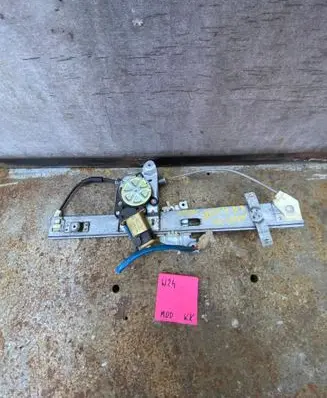 Mazda Xedos 9 Front door window regulator with motor LE578VA EB413908