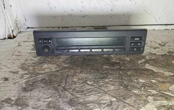 BMW 5 E39 Screen/display/small screen 65826914588 7609227040