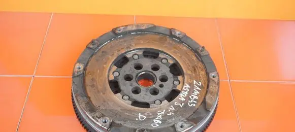 Opel Astra J Dual mass flywheel 55599020 21MB43