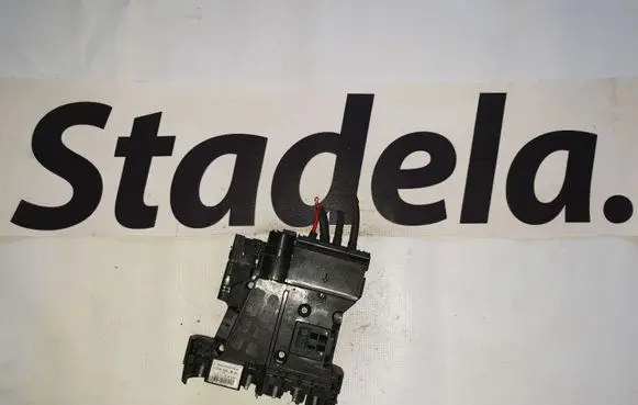 Mercedes-Benz C W204 Fuse module A2045403850 2045403850