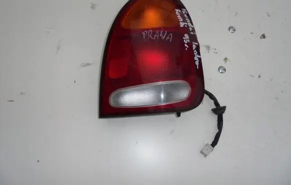 Hyundai Lantra I Rear/tail lights