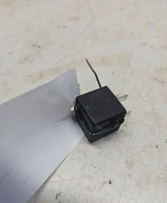 Mercedes-Benz R W251 Other relay A0025421319