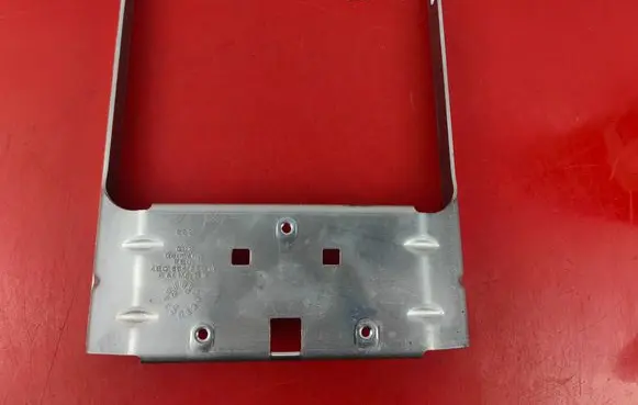 Audi A8 S8 D5 Radiator mount bracket 4E0864227A