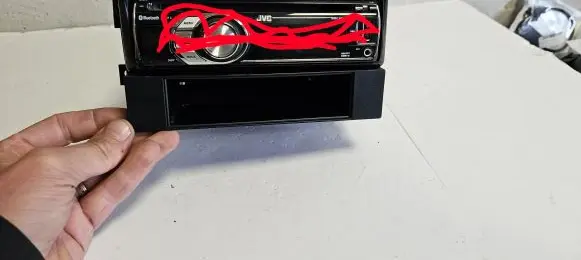 KIA Sorento Radio/GPS head unit trim 0002006100 1DIN