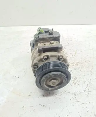 Volkswagen Transporter - Caravelle T5 Air conditioning (A/C) compressor (pump)