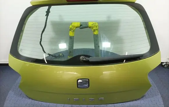 Tailgate/trunk/boot lid