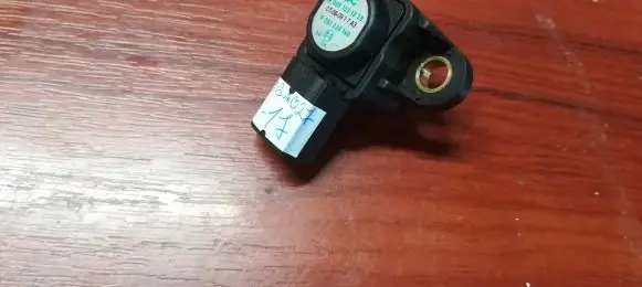 Mercedes-Benz E W212 Air pressure sensor A0061531328