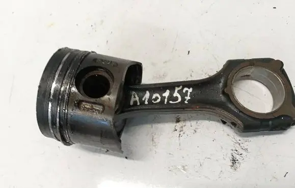 Mercedes-Benz E W211 Piston with connecting rod 