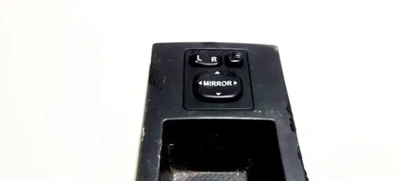 Toyota RAV 4 (XA30) Wing mirror switch 5892542020 58925-42020