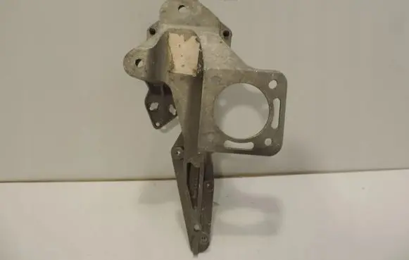 Ford Mondeo MK IV Engine mount bracket 7G9N2D094SD