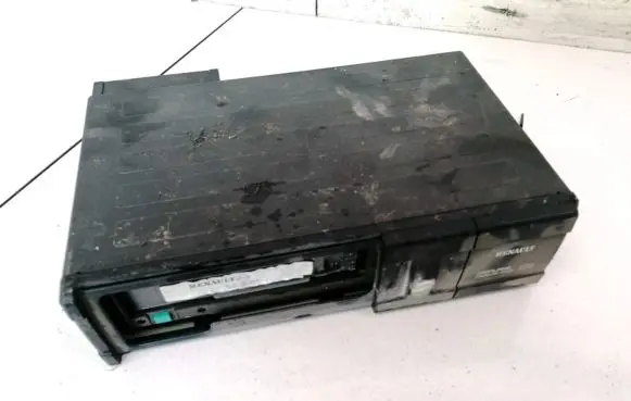 Renault Espace - Grand espace IV CD/DVD changer 8200207100