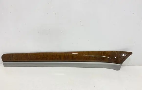 Audi A8 S8 D3 4E Front door trim bar 4E0867409