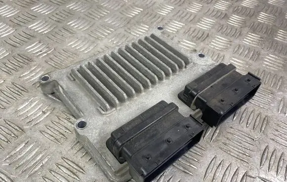 Hyundai Grand Santa Fe NC Engine control unit/module 391103CDP0