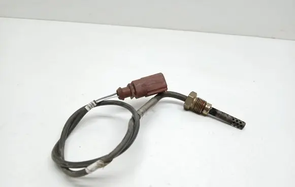 Skoda Octavia Mk2 (1Z) Exhaust gas temperature sensor 03G906088K
