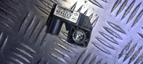 Renault Megane II Airbag deployment crash/impact sensor 8200682396 601298200