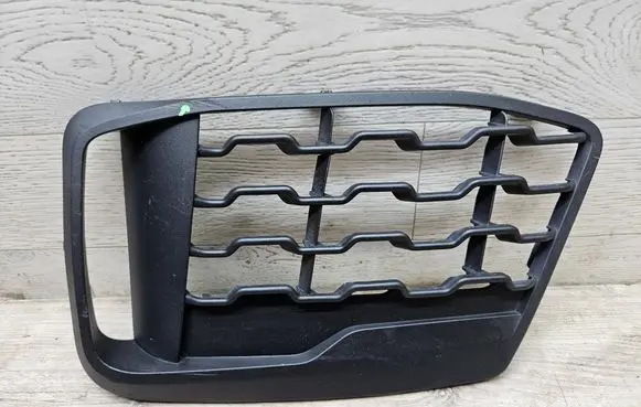 BMW X1 F48 F49 Front bumper lower grill 8059889