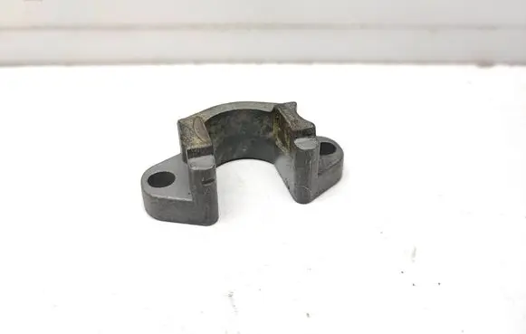 BMW 5 E60 E61 Fuel Injector clamp holder