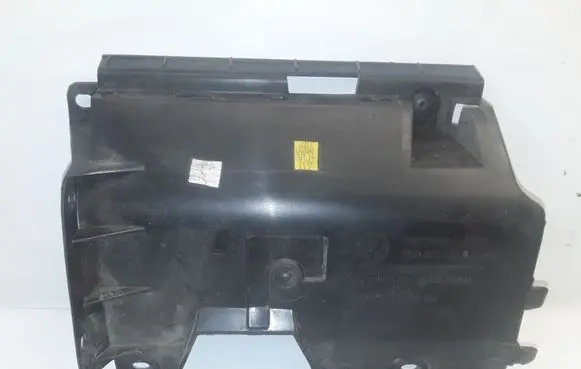 Volkswagen Transporter - Caravelle T5 Bumper support mounting bracket corner 7H0807130A