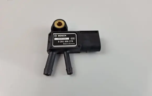 Mercedes-Benz C W204 Exhaust gas pressure sensor 0281006278