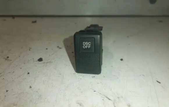 Traction control (ASR) switch