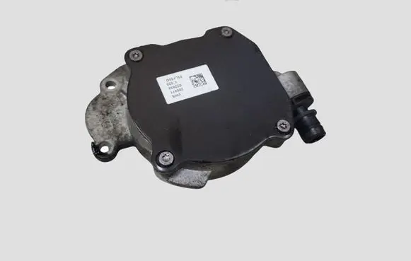Skoda Octavia Mk2 (1Z) Vacuum pump 03L100D 280311 022834