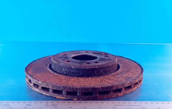 Mercedes-Benz E W210 Front brake disc