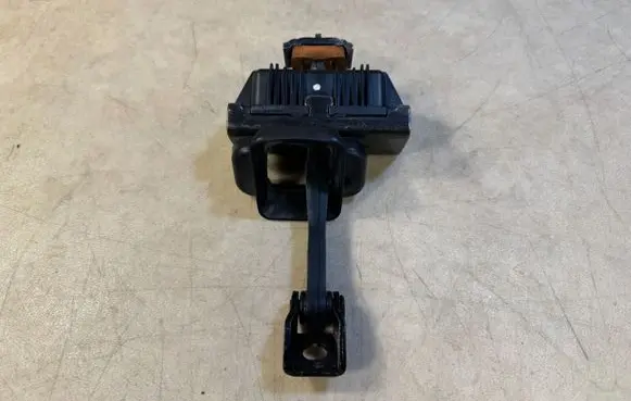 BMW X5 E70 Front door check strap stopper 51217141024