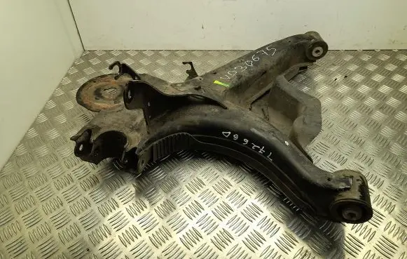 Mercedes-Benz Vito Viano W447 Rear upper control arm/wishbone 726GK