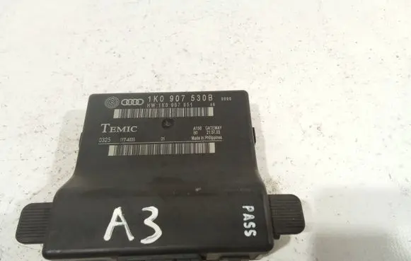 Audi A3 S3 8P Gateway control module 1K0907530B 1K0907951