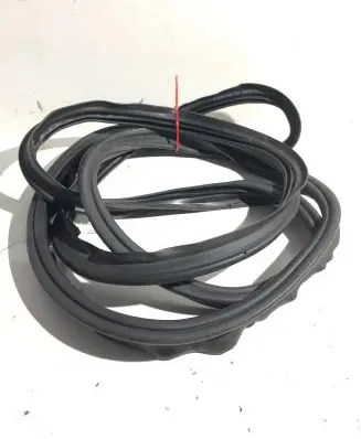 Audi A7 S7 4G Trunk rubber seal (body) 4G8827705A