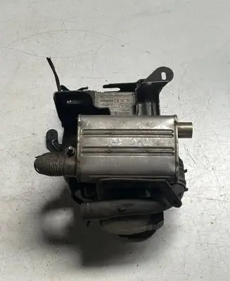 Volkswagen Touran I Auxiliary pre-heater (Webasto) 1K0815065AE 9015090A 9015091A