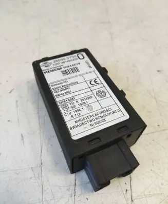 Nissan X-Trail T30 Door central lock control unit/module 285963Y50 5WK46472B