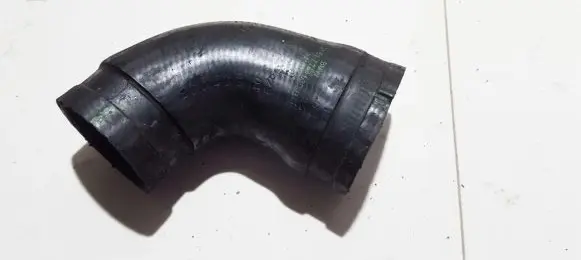 BMW 5 E39 Intercooler hose/pipe 7786530B