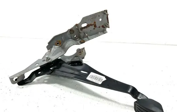 Peugeot 308 Brake pedal 84PE4L0316033 6C3043G 03019F