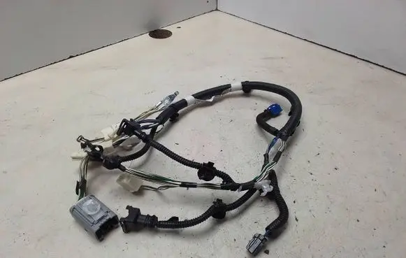 Toyota Avensis T250 Tailgate/trunk wiring harness 8218505080 8218005080