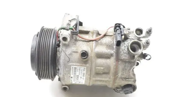 Land Rover Discovery 5 Air conditioning (A/C) compressor (pump) CPLA19D629AH