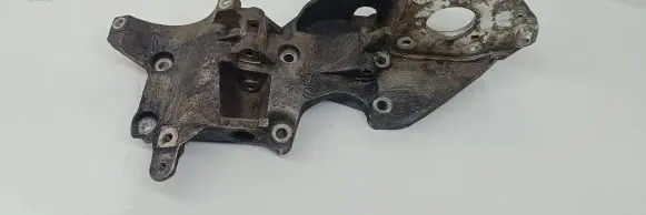Volkswagen Golf VI Generator/alternator bracket 03L903143D