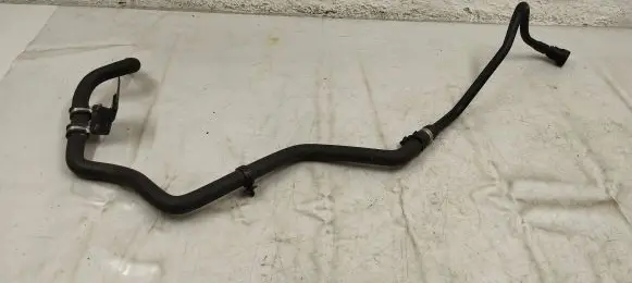 Volvo XC90 Engine coolant pipe/hose 31368151