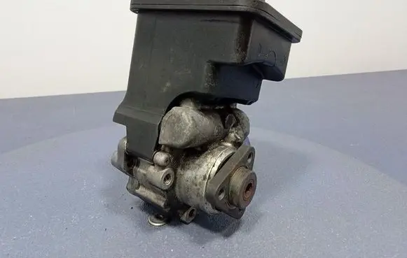 Power steering pump