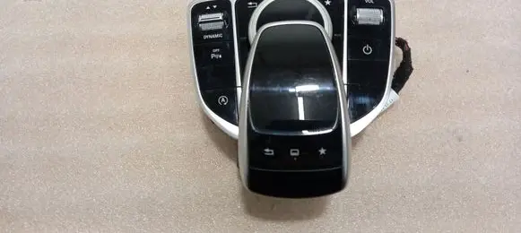 Mercedes-Benz C W205 Head unit multimedia control A2059005915