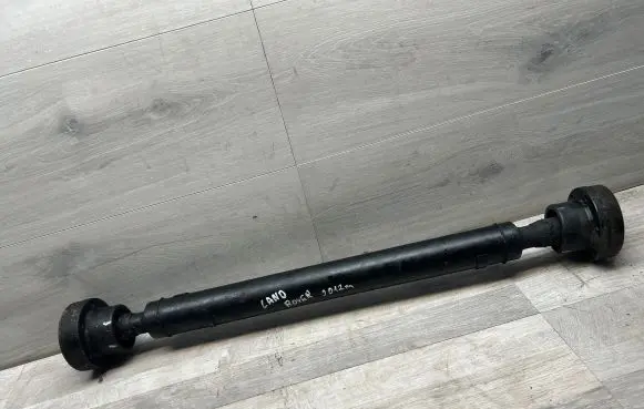 Land Rover Discovery 4 - LR4 Front prop shaft 