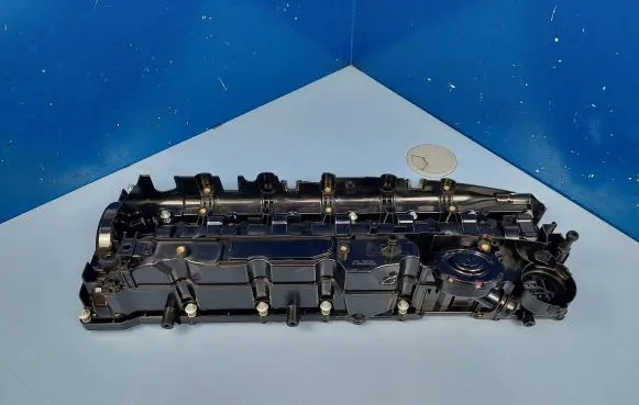 BMW 5 F10 F11 Rocker cam cover 11127823181 11128515745 11127800309